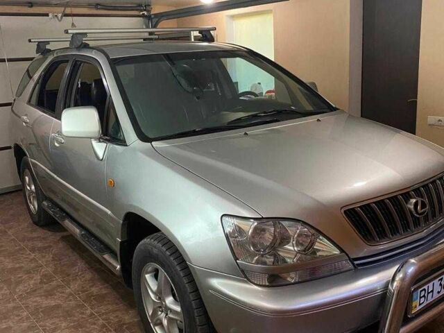 Серый Лексус РХ, объемом двигателя 3 л и пробегом 161 тыс. км за 7000 $, фото 1 на Automoto.ua