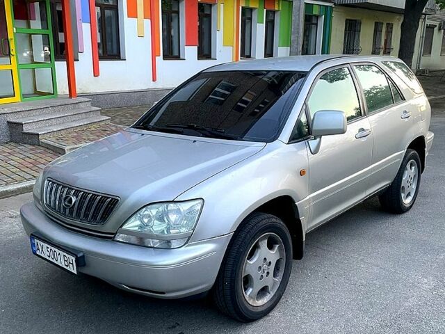 Сірий Лексус РХ, об'ємом двигуна 3 л та пробігом 285 тис. км за 6200 $, фото 1 на Automoto.ua