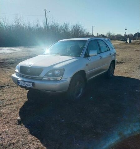 Серый Лексус РХ, объемом двигателя 3 л и пробегом 616 тыс. км за 5200 $, фото 1 на Automoto.ua