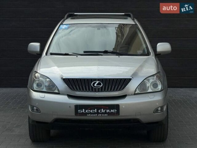 Серый Лексус РХ, объемом двигателя 3 л и пробегом 310 тыс. км за 8799 $, фото 1 на Automoto.ua