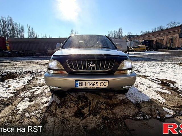 Серый Лексус РХ, объемом двигателя 3 л и пробегом 315 тыс. км за 5800 $, фото 1 на Automoto.ua