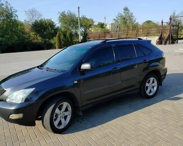Лексус РХ 2003 в Измаиле на Automoto.ua Серый Лексус РХ, объемом двигателя 3 л и пробегом 220 тыс. км за 8300 $, фото 1 на Automoto.ua