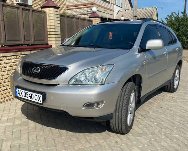 Серый Лексус РХ, объемом двигателя 3 л и пробегом 221 тыс. км за 8500 $, фото 1 на Automoto.ua