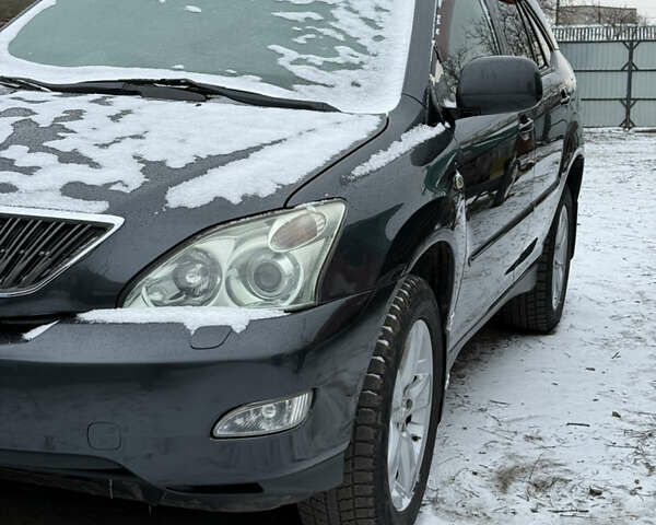 Серый Лексус РХ, объемом двигателя 3 л и пробегом 220 тыс. км за 7500 $, фото 1 на Automoto.ua