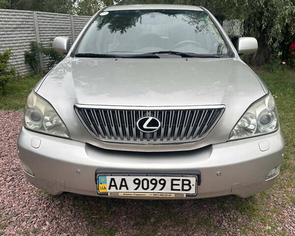 Серый Лексус РХ, объемом двигателя 3.31 л и пробегом 221 тыс. км за 9500 $, фото 1 на Automoto.ua