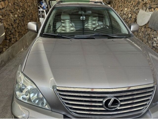 Серый Лексус РХ, объемом двигателя 3.3 л и пробегом 170 тыс. км за 265 $, фото 1 на Automoto.ua