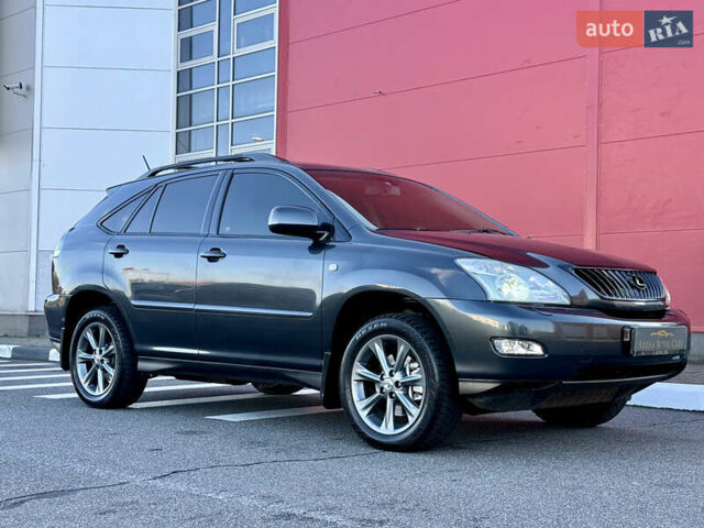 Серый Лексус РХ, объемом двигателя 3.46 л и пробегом 282 тыс. км за 11500 $, фото 1 на Automoto.ua