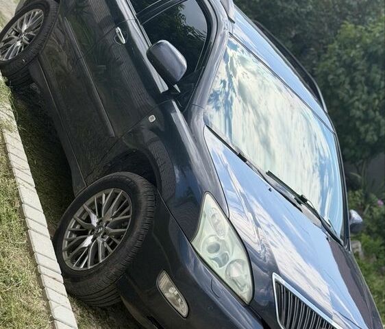 Сірий Лексус РХ, об'ємом двигуна 3.5 л та пробігом 279 тис. км за 13000 $, фото 1 на Automoto.ua
