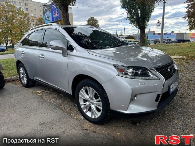 Серый Лексус РХ, объемом двигателя 3.5 л и пробегом 250 тыс. км за 22500 $, фото 1 на Automoto.ua