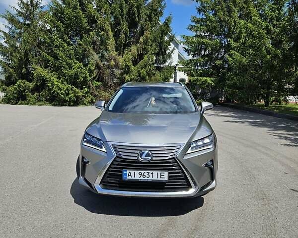 Серый Лексус РХ, объемом двигателя 2 л и пробегом 115 тыс. км за 33500 $, фото 1 на Automoto.ua