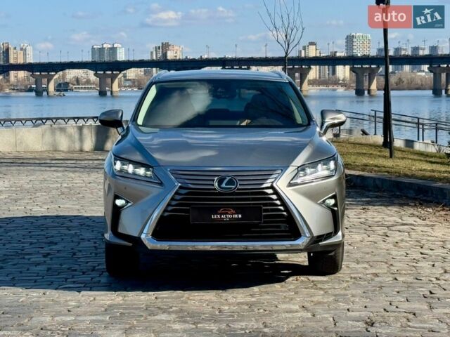 Сірий Лексус РХ, об'ємом двигуна 2 л та пробігом 97 тис. км за 32333 $, фото 1 на Automoto.ua