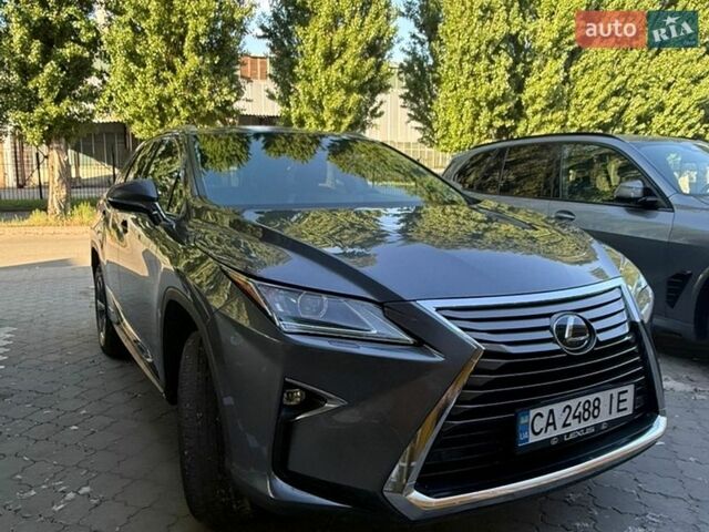 Серый Лексус РХ, объемом двигателя 3.5 л и пробегом 29 тыс. км за 41800 $, фото 1 на Automoto.ua