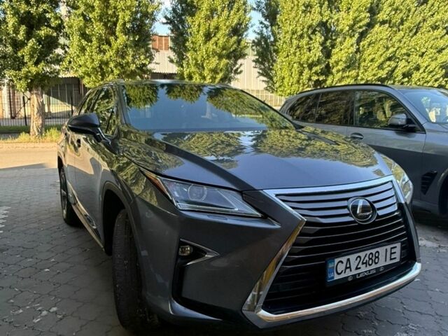 Серый Лексус РХ, объемом двигателя 3.5 л и пробегом 29 тыс. км за 44888 $, фото 1 на Automoto.ua