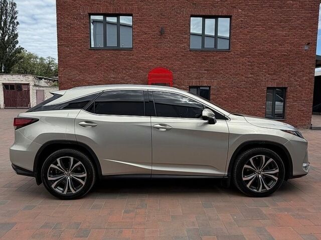 Сірий Лексус РХ, об'ємом двигуна 2 л та пробігом 175 тис. км за 44000 $, фото 1 на Automoto.ua