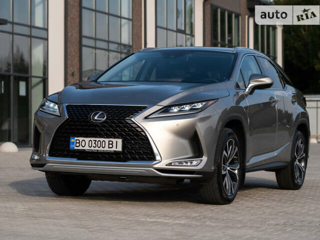 Серый Лексус РХ, объемом двигателя 2 л и пробегом 34 тыс. км за 52900 $, фото 1 на Automoto.ua
