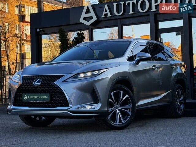 Серый Лексус РХ, объемом двигателя 3.46 л и пробегом 9 тыс. км за 52699 $, фото 1 на Automoto.ua