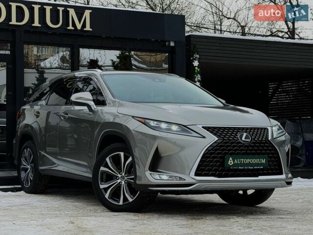 Серый Лексус РХ, объемом двигателя 3.46 л и пробегом 9 тыс. км за 52799 $, фото 1 на Automoto.ua