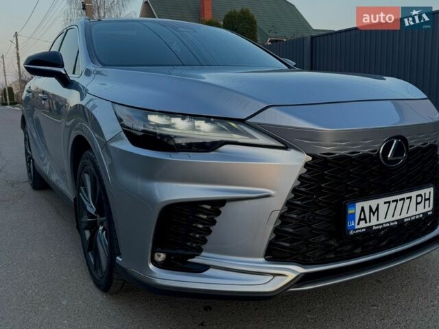 Сірий Лексус РХ, об'ємом двигуна 2.4 л та пробігом 98 тис. км за 65800 $, фото 1 на Automoto.ua
