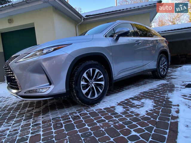 Сірий Лексус РХ, об'ємом двигуна 2 л та пробігом 27 тис. км за 49500 $, фото 1 на Automoto.ua