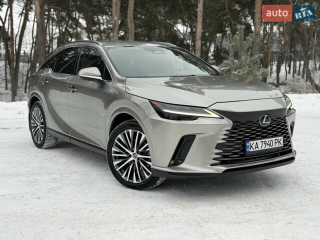 Серый Лексус РХ, объемом двигателя 2.39 л и пробегом 51 тыс. км за 59999 $, фото 1 на Automoto.ua