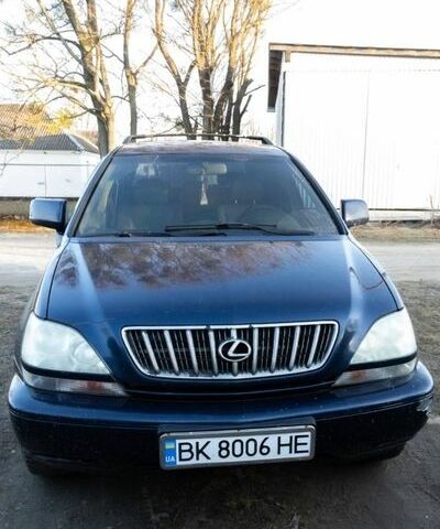 Синий Лексус РХ, объемом двигателя 3 л и пробегом 498 тыс. км за 6500 $, фото 1 на Automoto.ua