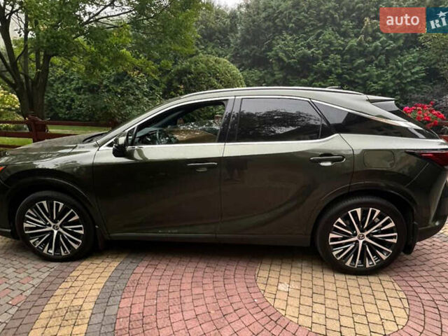 Зелений Лексус РХ, об'ємом двигуна 2.4 л та пробігом 25 тис. км за 65900 $, фото 1 на Automoto.ua