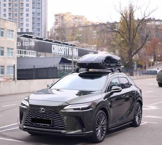 Зелений Лексус РХ, об'ємом двигуна 2.49 л та пробігом 38 тис. км за 81000 $, фото 1 на Automoto.ua