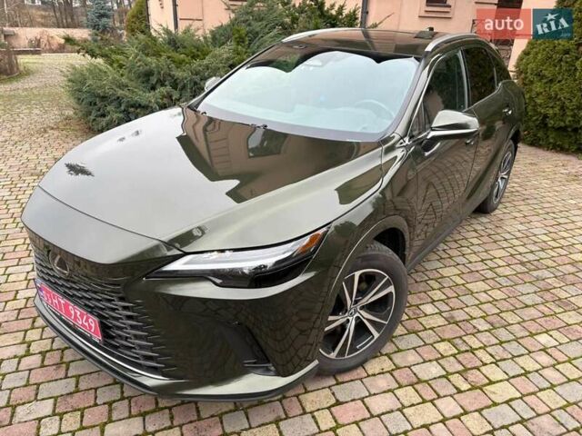Зелений Лексус РХ, об'ємом двигуна 2.5 л та пробігом 33 тис. км за 66000 $, фото 1 на Automoto.ua