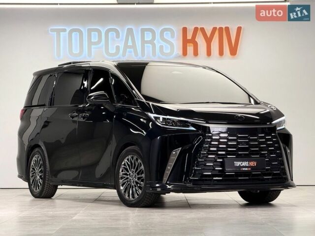 Черный Лексус LM, объемом двигателя 2.49 л и пробегом 8 тыс. км за 123800 $, фото 1 на Automoto.ua