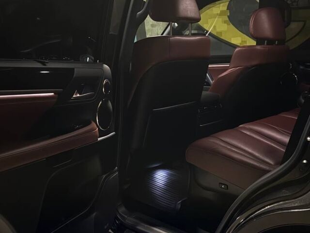 Чорний Лексус LX 450d, об'ємом двигуна 4.46 л та пробігом 0 тис. км за 74000 $, фото 1 на Automoto.ua