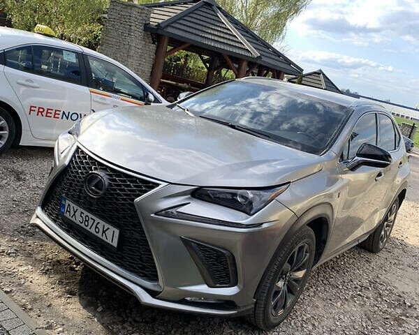 Сірий Лексус NX 300, об'ємом двигуна 2 л та пробігом 24 тис. км за 20700 $, фото 1 на Automoto.ua