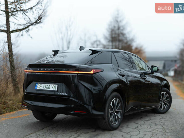 Чорний Лексус RZ, об'ємом двигуна 0 л та пробігом 25 тис. км за 35800 $, фото 1 на Automoto.ua