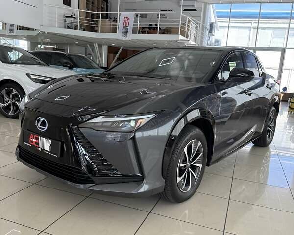 Серый Лексус RZ, объемом двигателя 0 л и пробегом 6 тыс. км за 43500 $, фото 1 на Automoto.ua