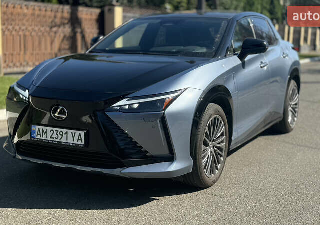 Синій Лексус RZ, об'ємом двигуна 0 л та пробігом 2 тис. км за 57000 $, фото 1 на Automoto.ua