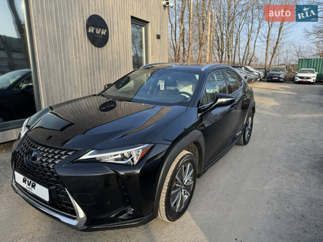 Чорний Лексус UX, об'ємом двигуна 0 л та пробігом 65 тис. км за 21400 $, фото 1 на Automoto.ua
