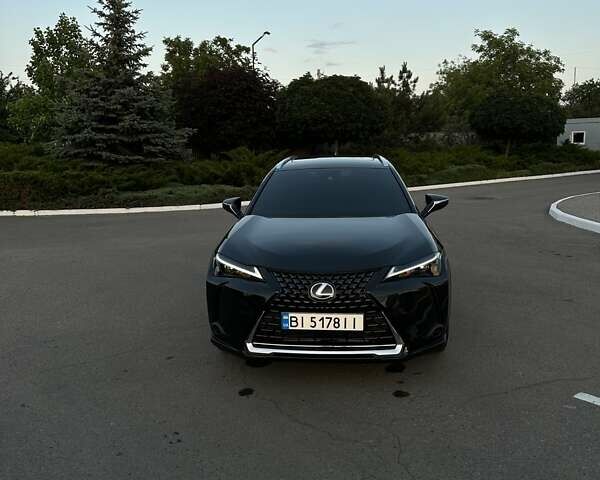 Чорний Лексус UX, об'ємом двигуна 0 л та пробігом 5 тис. км за 38900 $, фото 1 на Automoto.ua