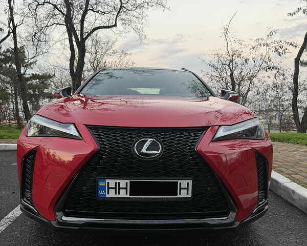 Красный Лексус UX, объемом двигателя 1.99 л и пробегом 4 тыс. км за 39500 $, фото 1 на Automoto.ua