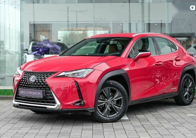 Лексус UX, объемом двигателя 0 л и пробегом 101 тыс. км за 29563 $, фото 1 на Automoto.ua