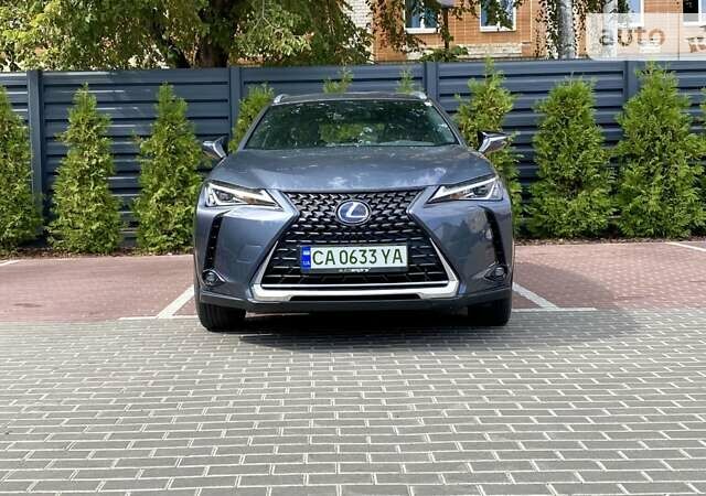 Лексус UX, об'ємом двигуна 0 л та пробігом 40 тис. км за 21700 $, фото 1 на Automoto.ua