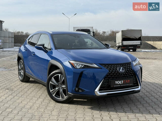 Синій Лексус UX, об'ємом двигуна 0 л та пробігом 38 тис. км за 22200 $, фото 1 на Automoto.ua