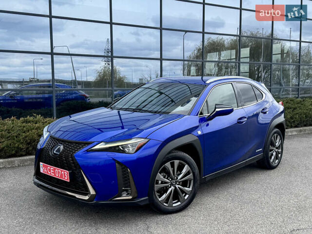 Синій Лексус UX, об'ємом двигуна 1.99 л та пробігом 93 тис. км за 30000 $, фото 1 на Automoto.ua