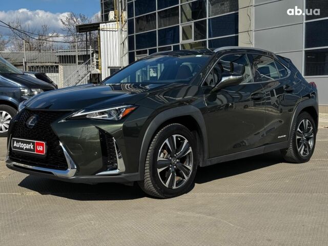 Зелений Лексус UX, об'ємом двигуна 2 л та пробігом 53 тис. км за 28590 $, фото 1 на Automoto.ua
