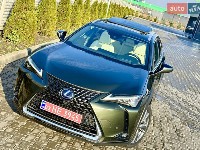 Зеленый Лексус UX, объемом двигателя 0 л и пробегом 162 тыс. км за 23199 $, фото 1 на Automoto.ua