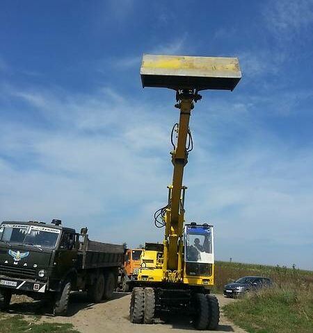 Помаранчевий Лібхерр 900 Litronic, об'ємом двигуна 11 л та пробігом 3 тис. км за 9999 $, фото 1 на Automoto.ua