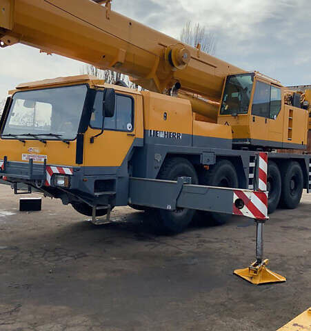 Желтый Либхерр ЛТМ, объемом двигателя 0 л и пробегом 30 тыс. км за 425368 $, фото 1 на Automoto.ua