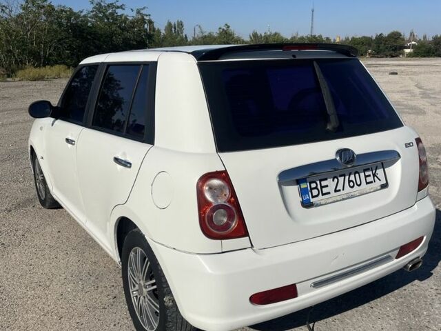 Білий Ліфан 320, об'ємом двигуна 1.3 л та пробігом 68 тис. км за 1997 $, фото 1 на Automoto.ua