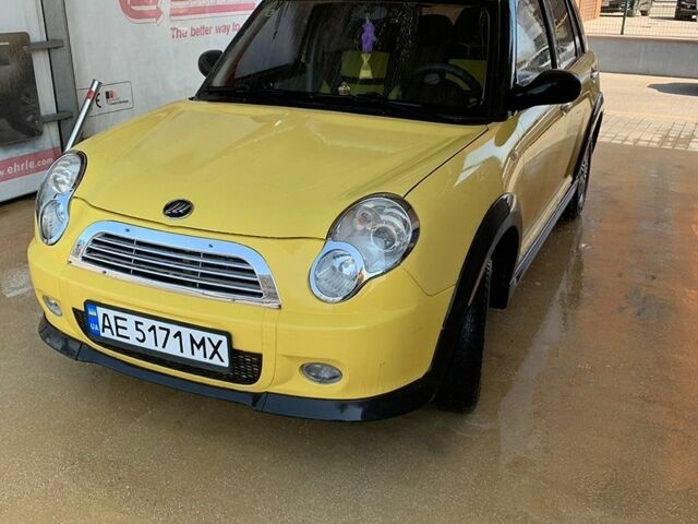 Желтый Лифан 320, объемом двигателя 1.3 л и пробегом 79 тыс. км за 3200 $, фото 1 на Automoto.ua