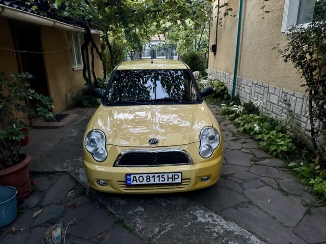 Желтый Лифан 320, объемом двигателя 1.3 л и пробегом 52 тыс. км за 2349 $, фото 1 на Automoto.ua