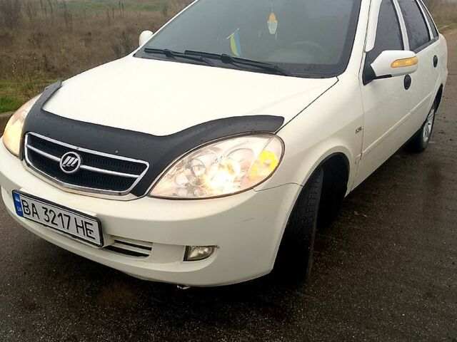 Білий Ліфан 520, об'ємом двигуна 1.3 л та пробігом 171 тис. км за 2000 $, фото 1 на Automoto.ua