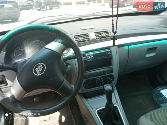 Чорний Ліфан 520, об'ємом двигуна 1.6 л та пробігом 128 тис. км за 1500 $, фото 1 на Automoto.ua
